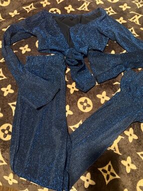 Sparkling Blue Two-Piece Set